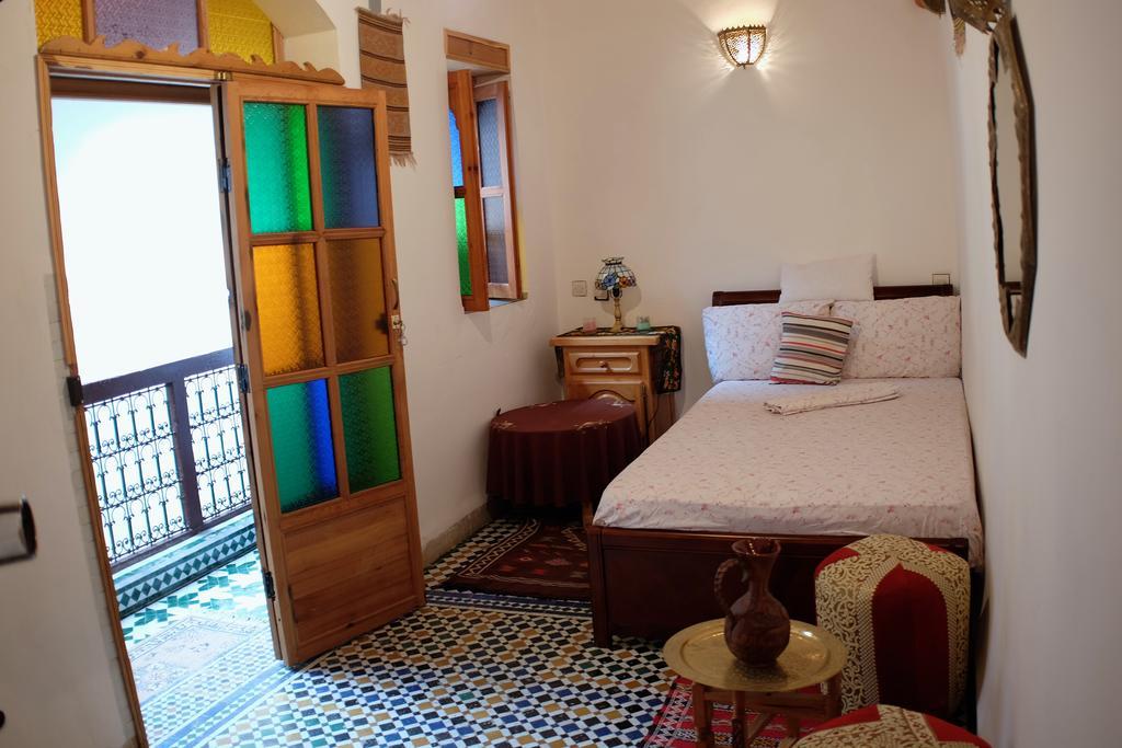 Riad Mikou Fez Habitación foto